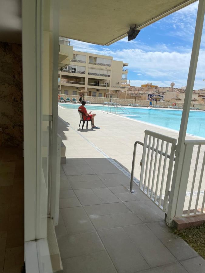Apartamento Totalmente Reformado Con Piscina Y Jardines Al Lado De La Playa De La Carihuela Торремолинос Экстерьер фото