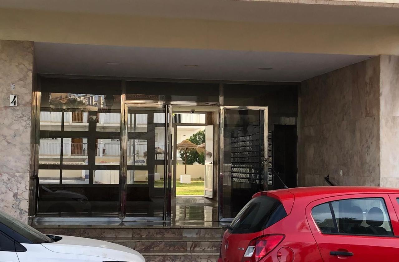 Apartamento Totalmente Reformado Con Piscina Y Jardines Al Lado De La Playa De La Carihuela Торремолинос Экстерьер фото
